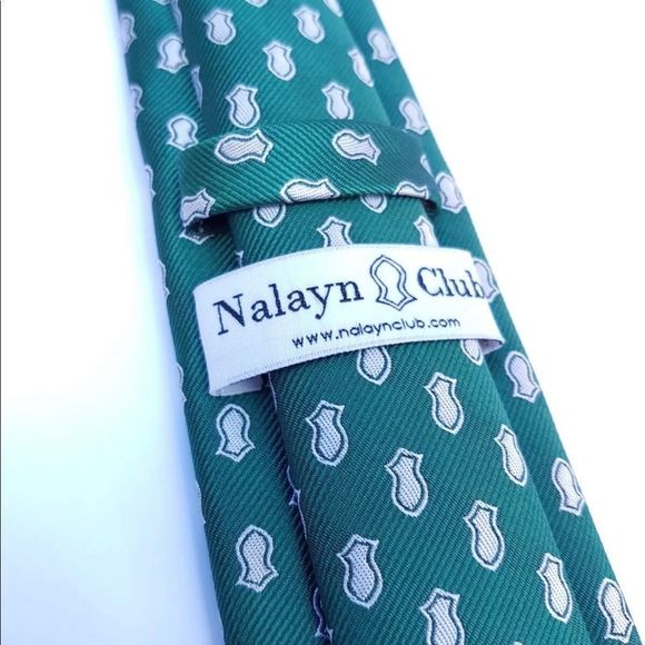 Green Nalayn Pattern Tie Brand New - Picture 2 of 7